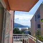 Διαμέρισμα Njiric *
