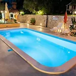 Njiric * زاتون